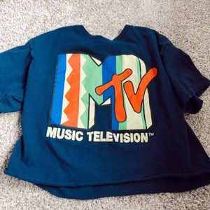MTV cropped tee